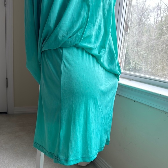 Maxi Dress in Teal - Picture 4 of 4